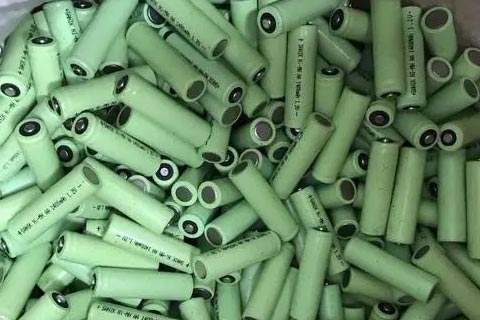 高价回收各种电瓶_电池回收处理厂家_废旧铅电池回收价